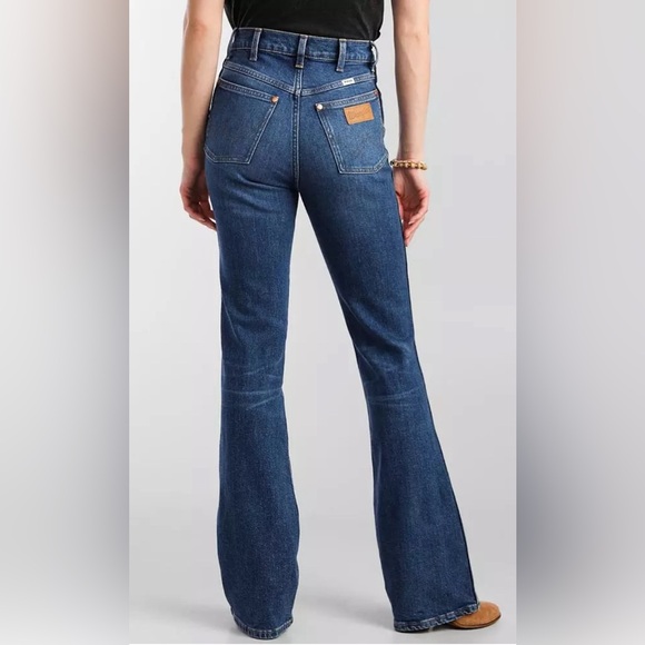 Free People Wrangler Westward 626 High-Rise Bootcut Jeans. NWT. Dust Dark Blue - Picture 8 of 11